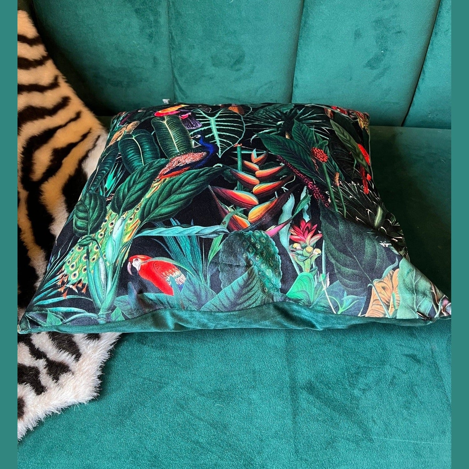 Cushion Rainforest black - collab