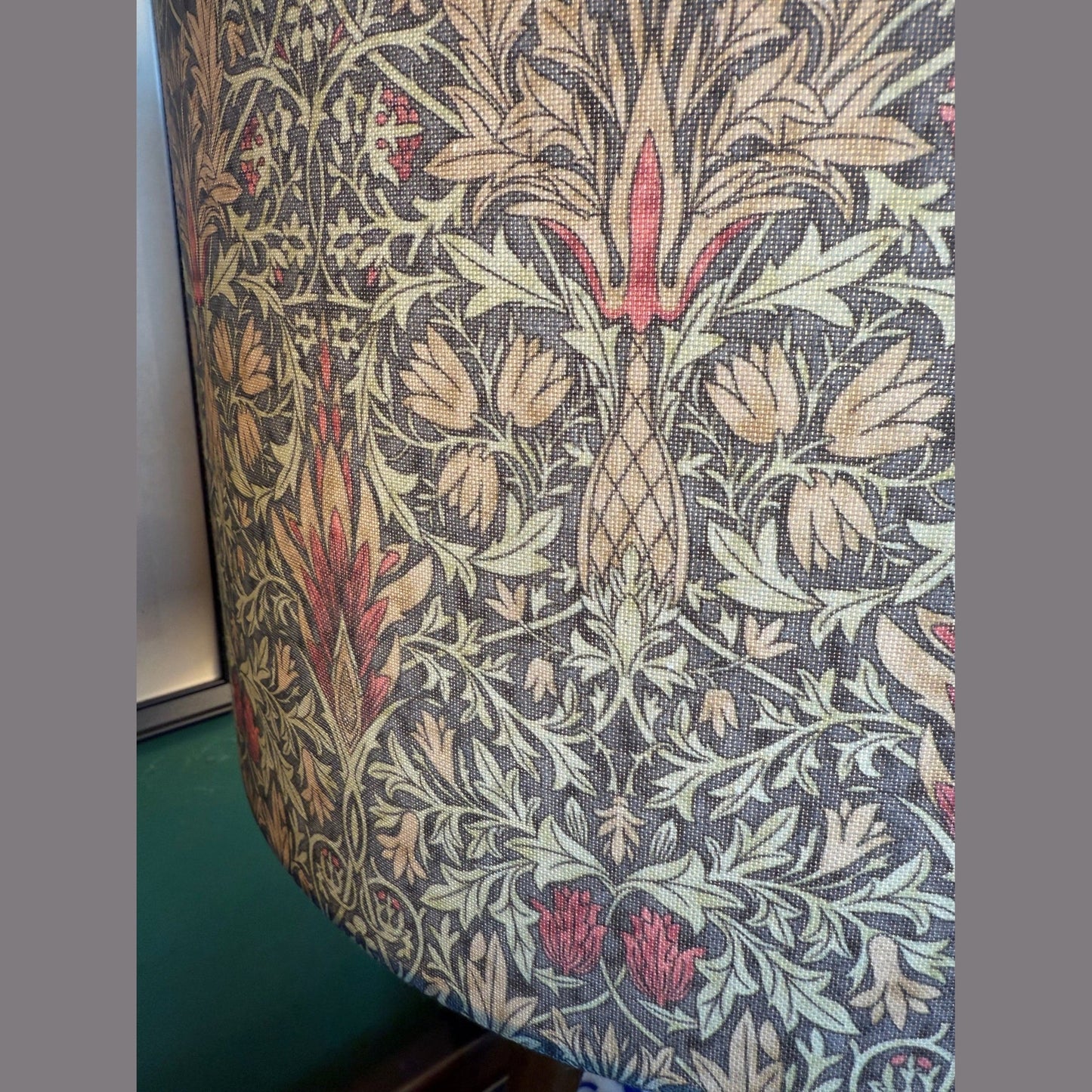 Snakeshead lampshade Mocha William Morris