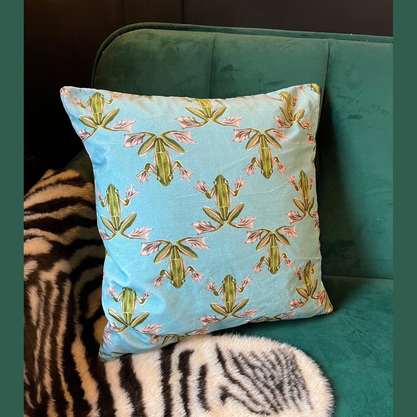 Wood frog luxury velvet cushion Harlequin