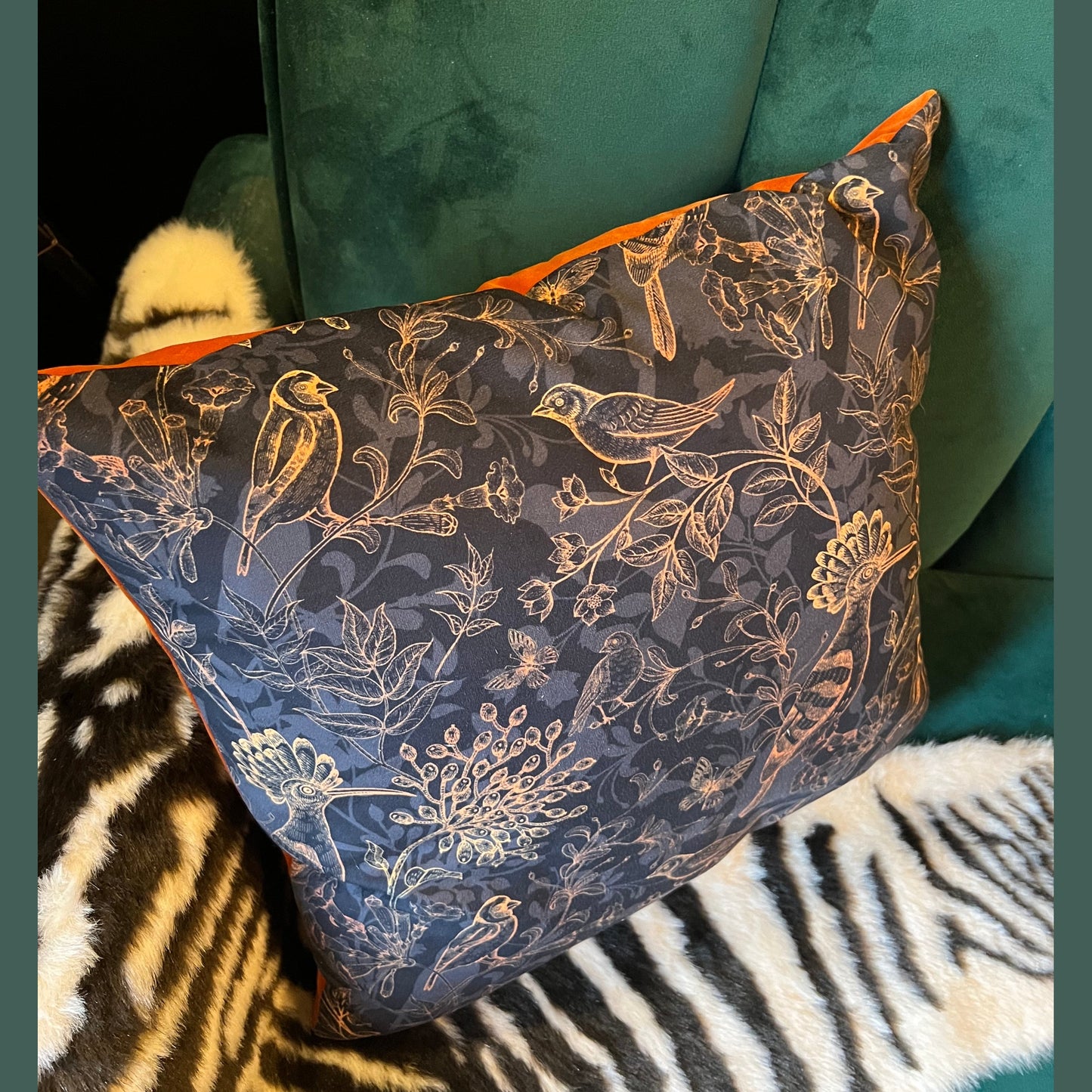 The rustic birds hoopoe Footstool