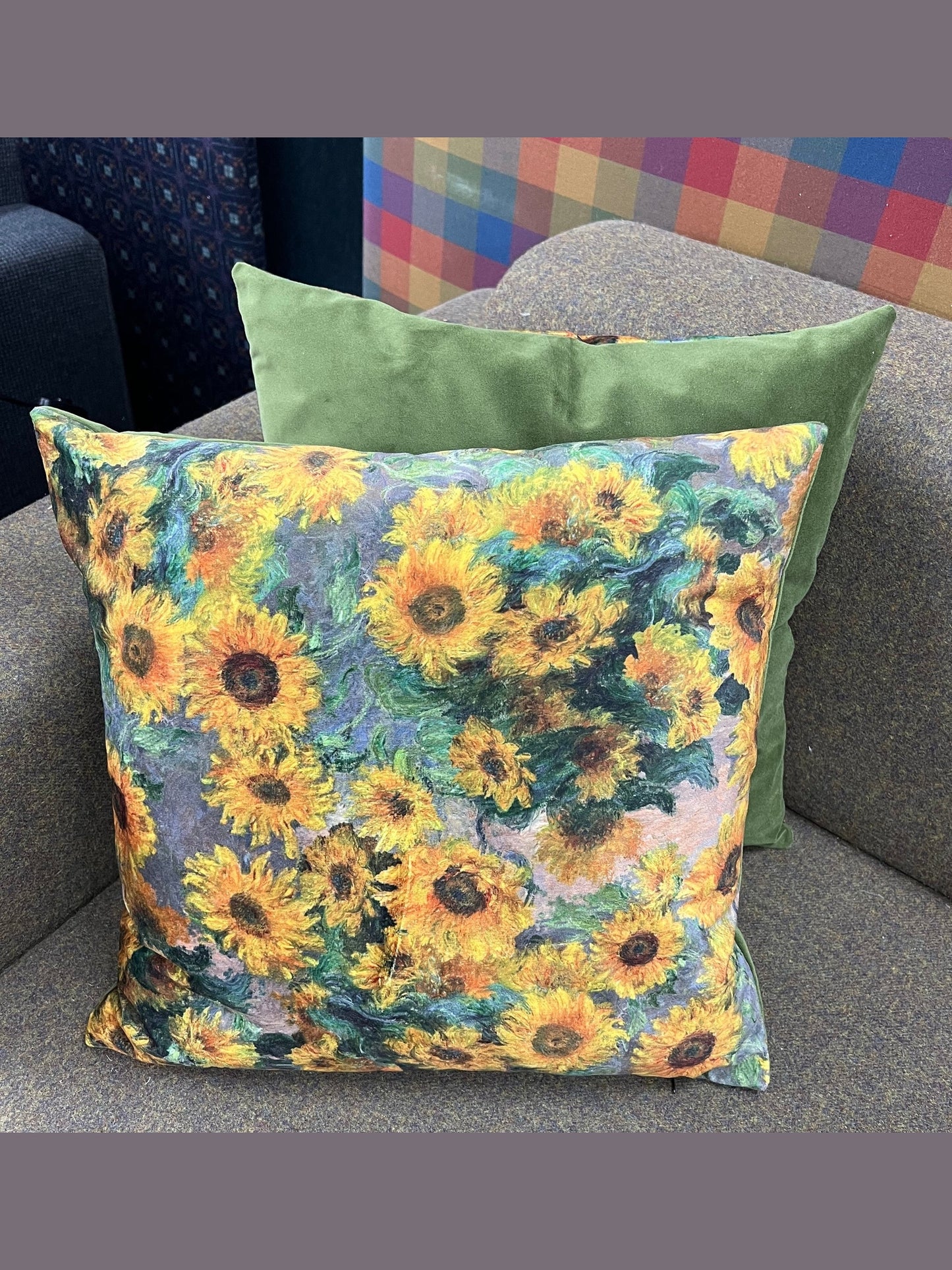 The sunflowers Footstool