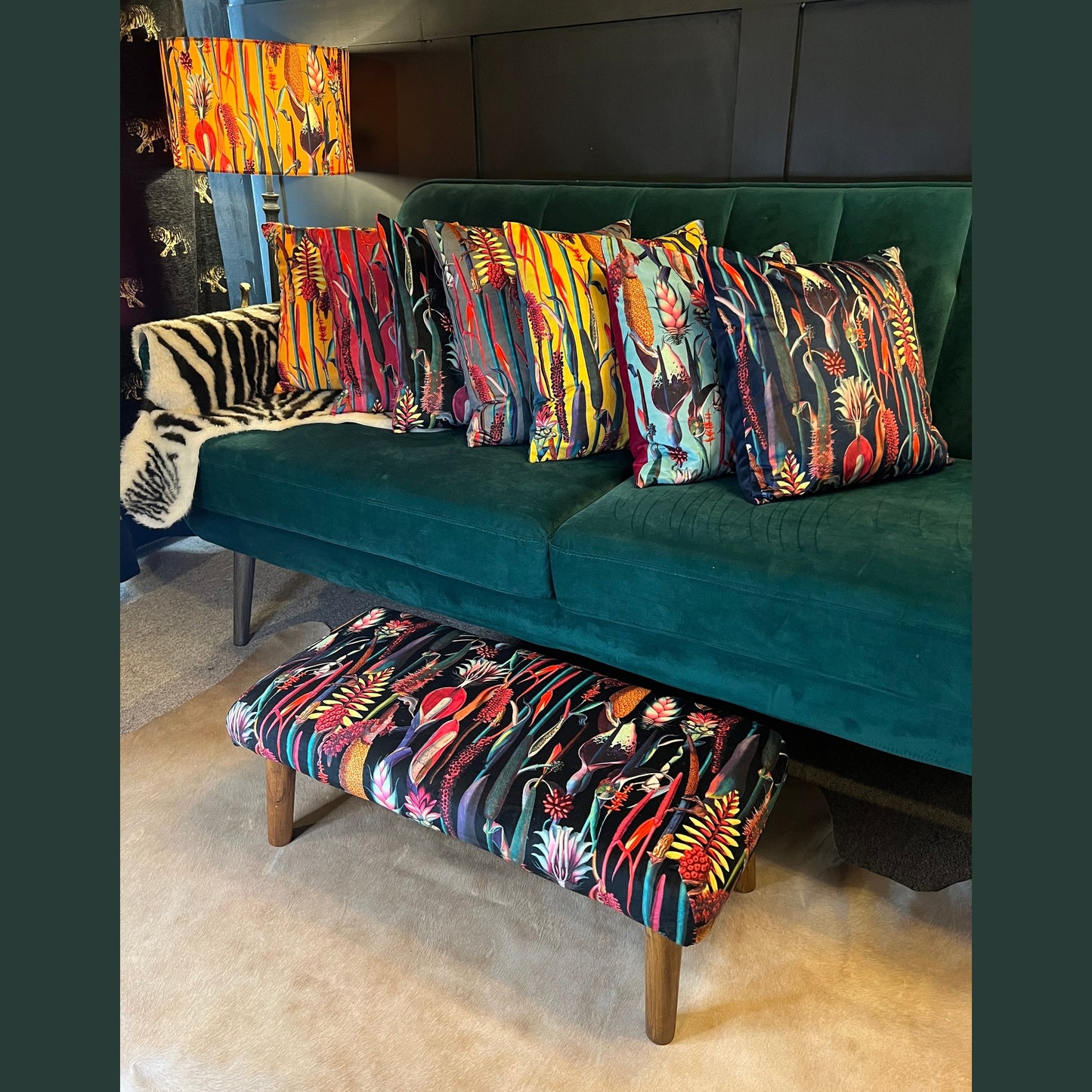 Botanical lily black velvet Footstool