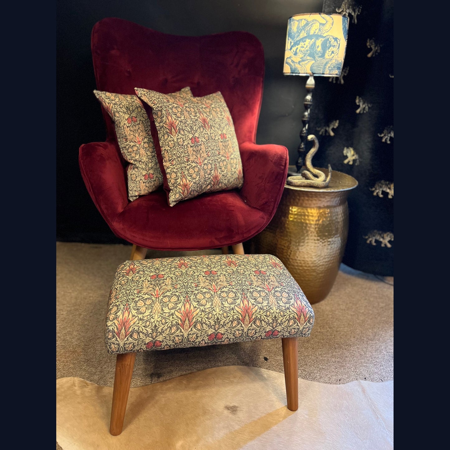 William Morris snakehead mocha Footstool