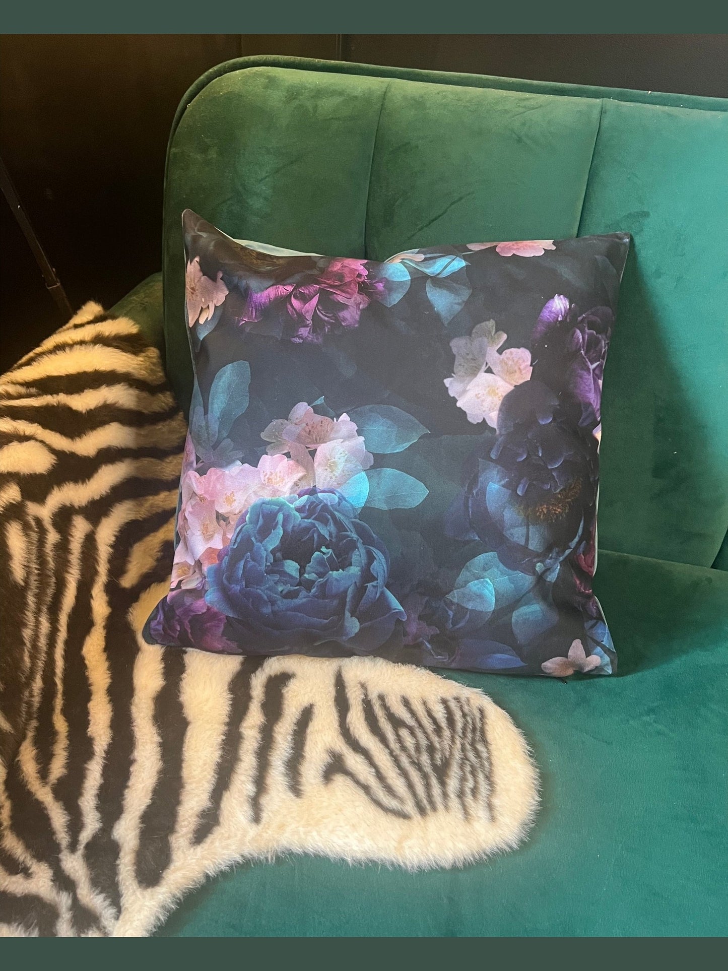Gothic roses luxury velvet cushion