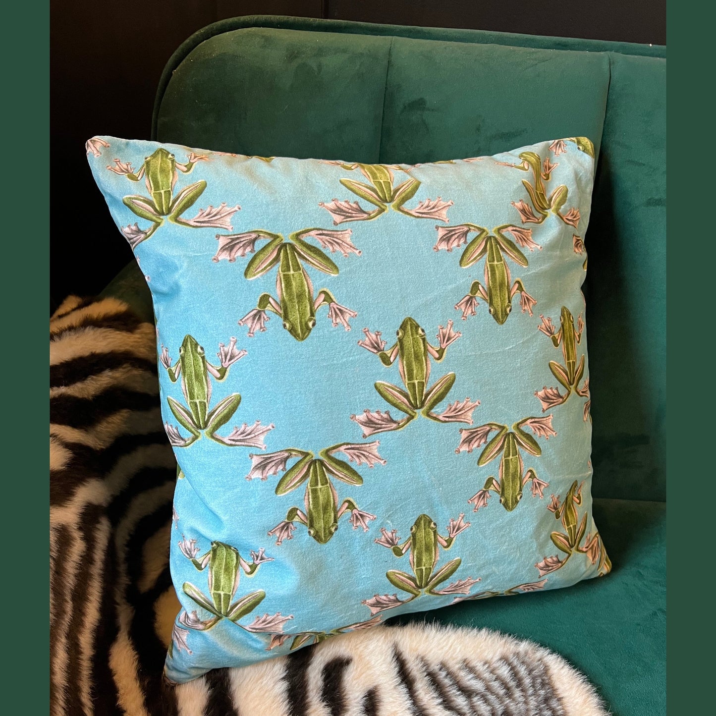 Wood frog luxury velvet cushion Harlequin