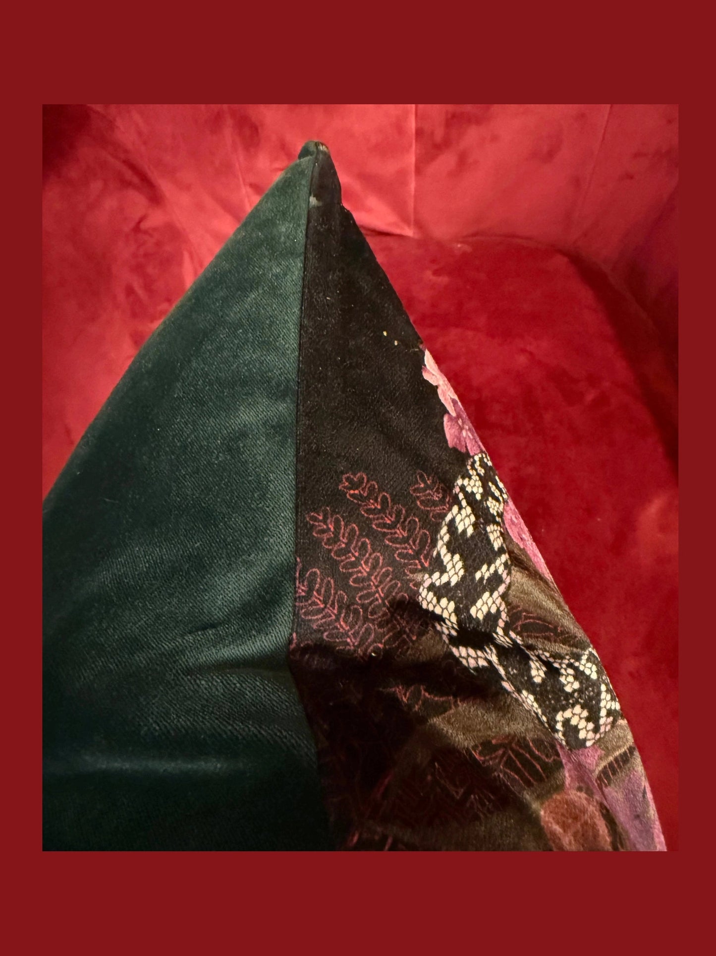 Forbidden fruit luxury velvet cushion venom black Becca Who