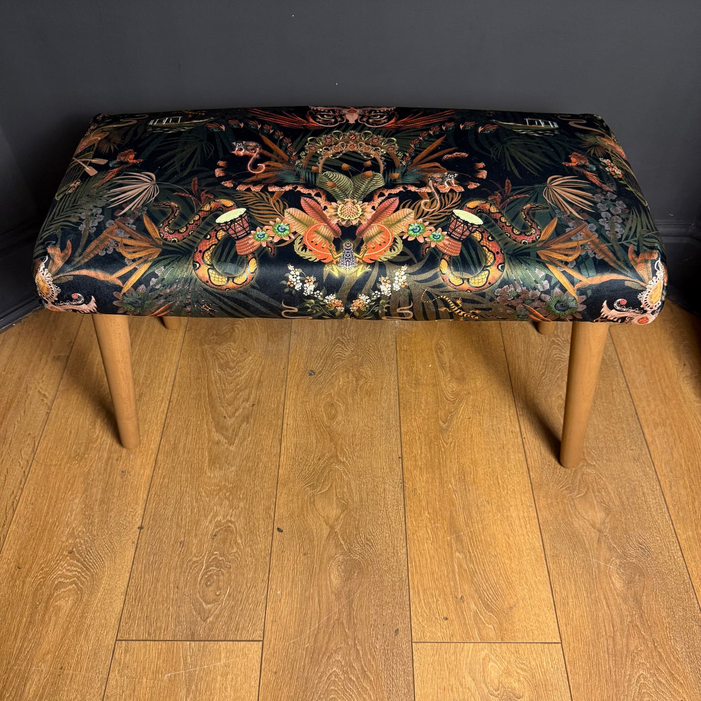 Amazon trip velvet bench seat / shoe seat / boot room bench Becca Who