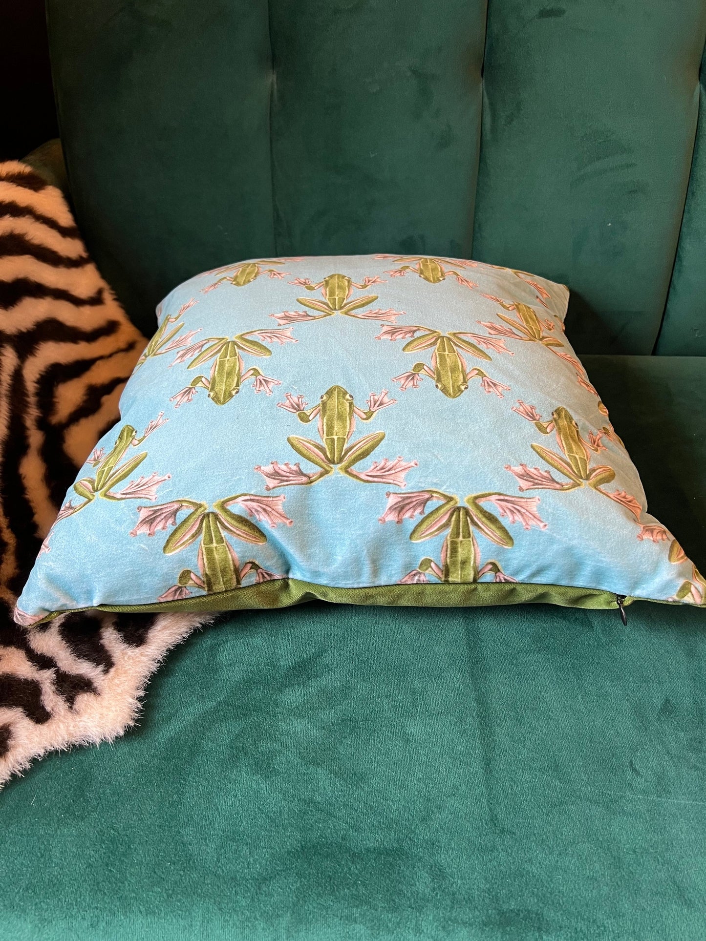 Wood frog luxury velvet cushion Harlequin