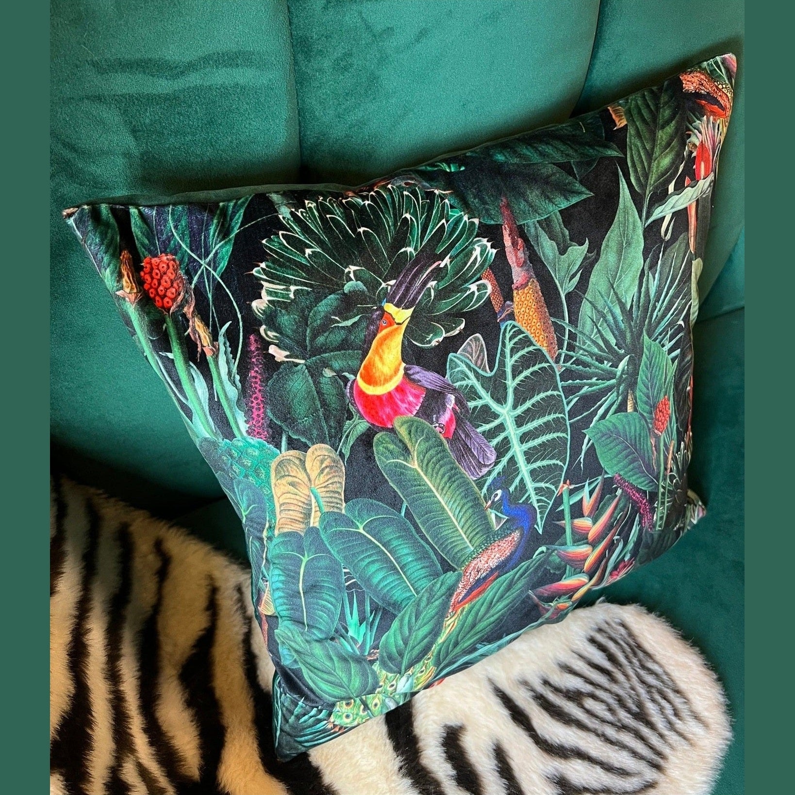 Cushion Rainforest black - collab