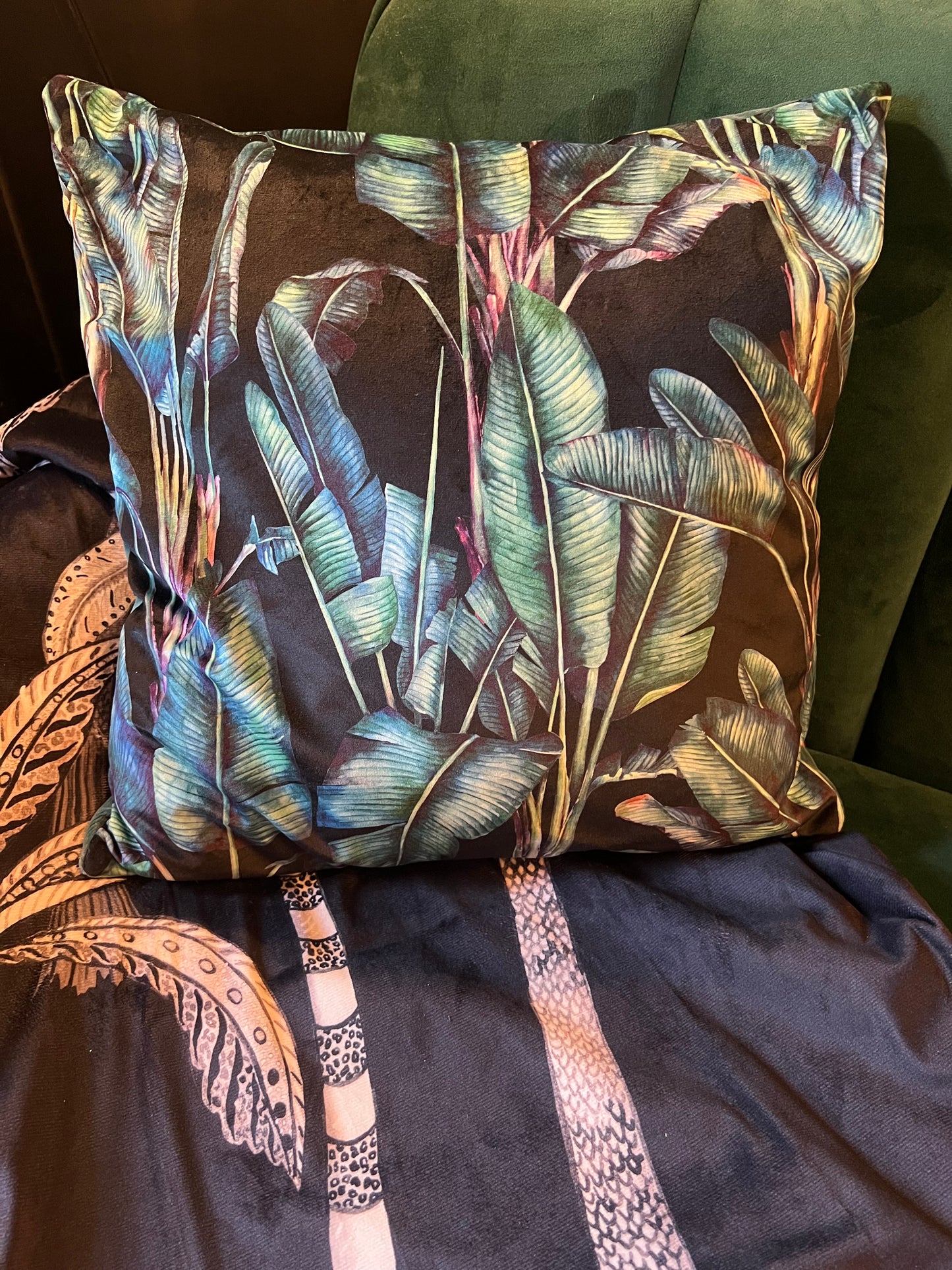 Palm leaf luxury black velvet cushion