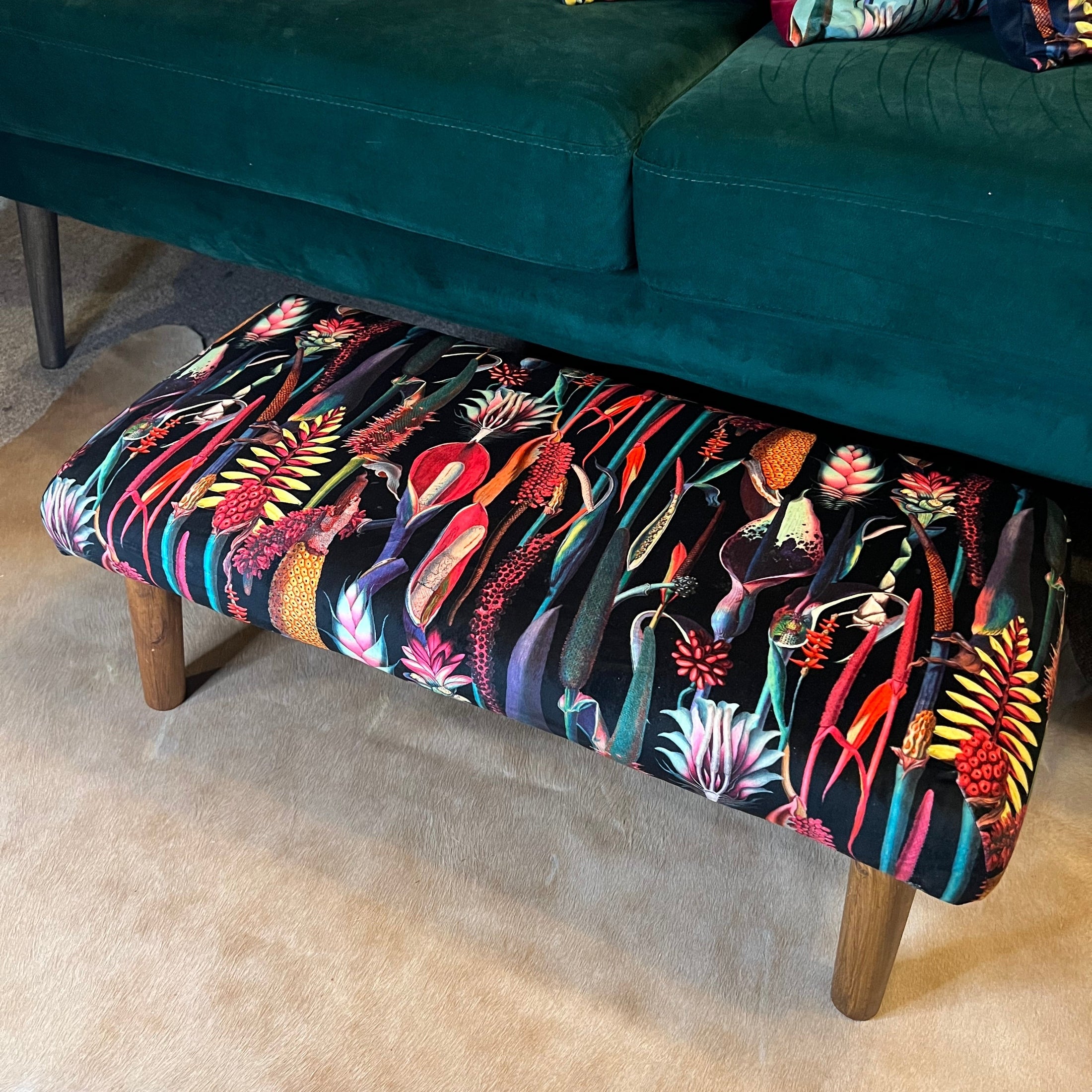 Botanical lily black velvet Footstool
