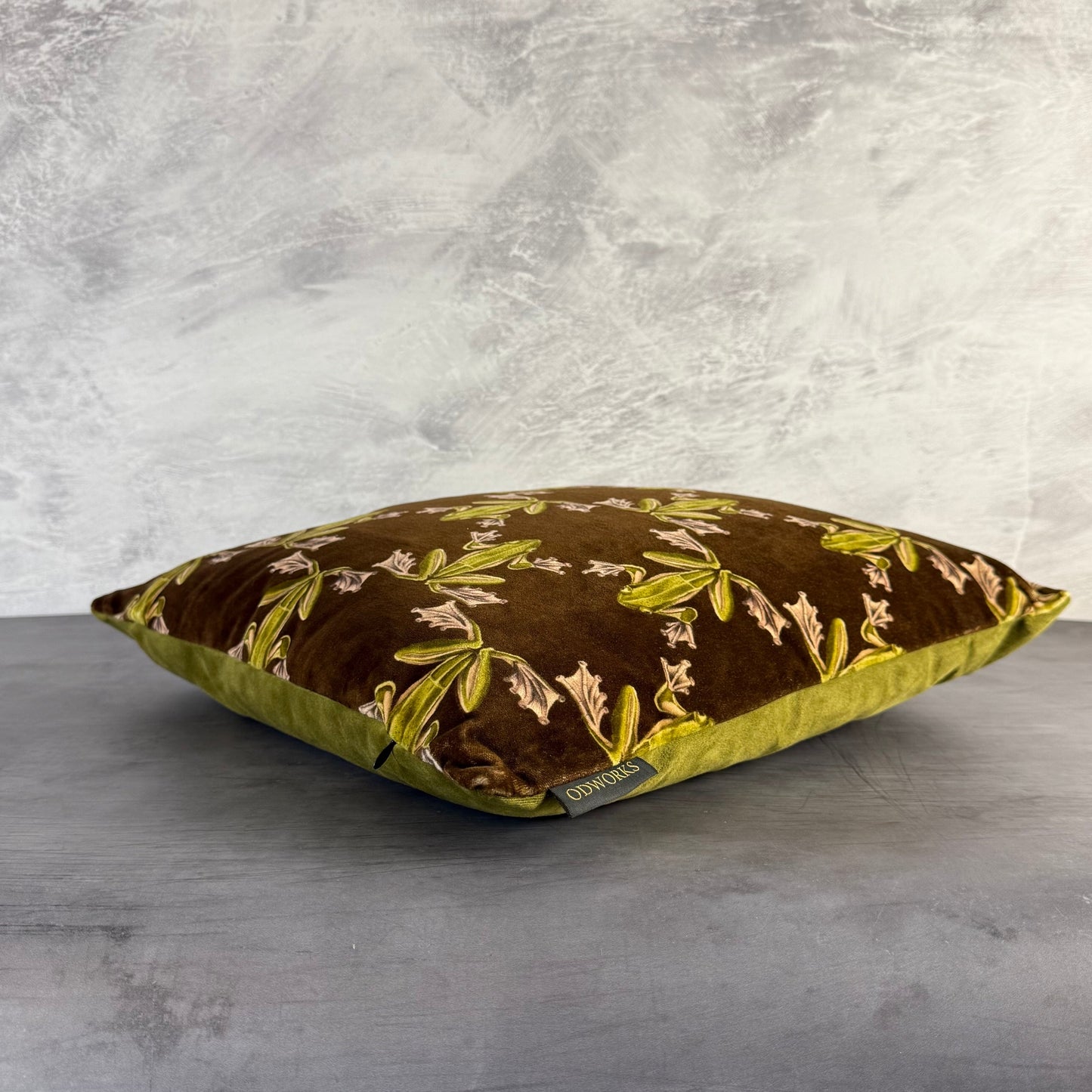 Wood frog luxury velvet cushion Harlequin